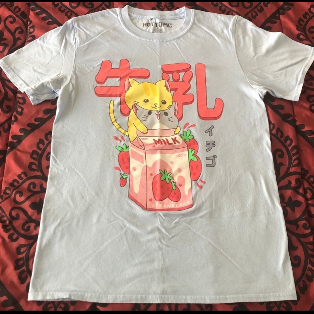 Hot Topic Cute Kitties with Strawberry Milk tee
